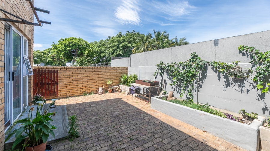 1 Bedroom Property for Sale in Table View Western Cape